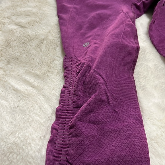 Lululemon In the Flow Ruched Cropped Legging - Picture 6 of 6